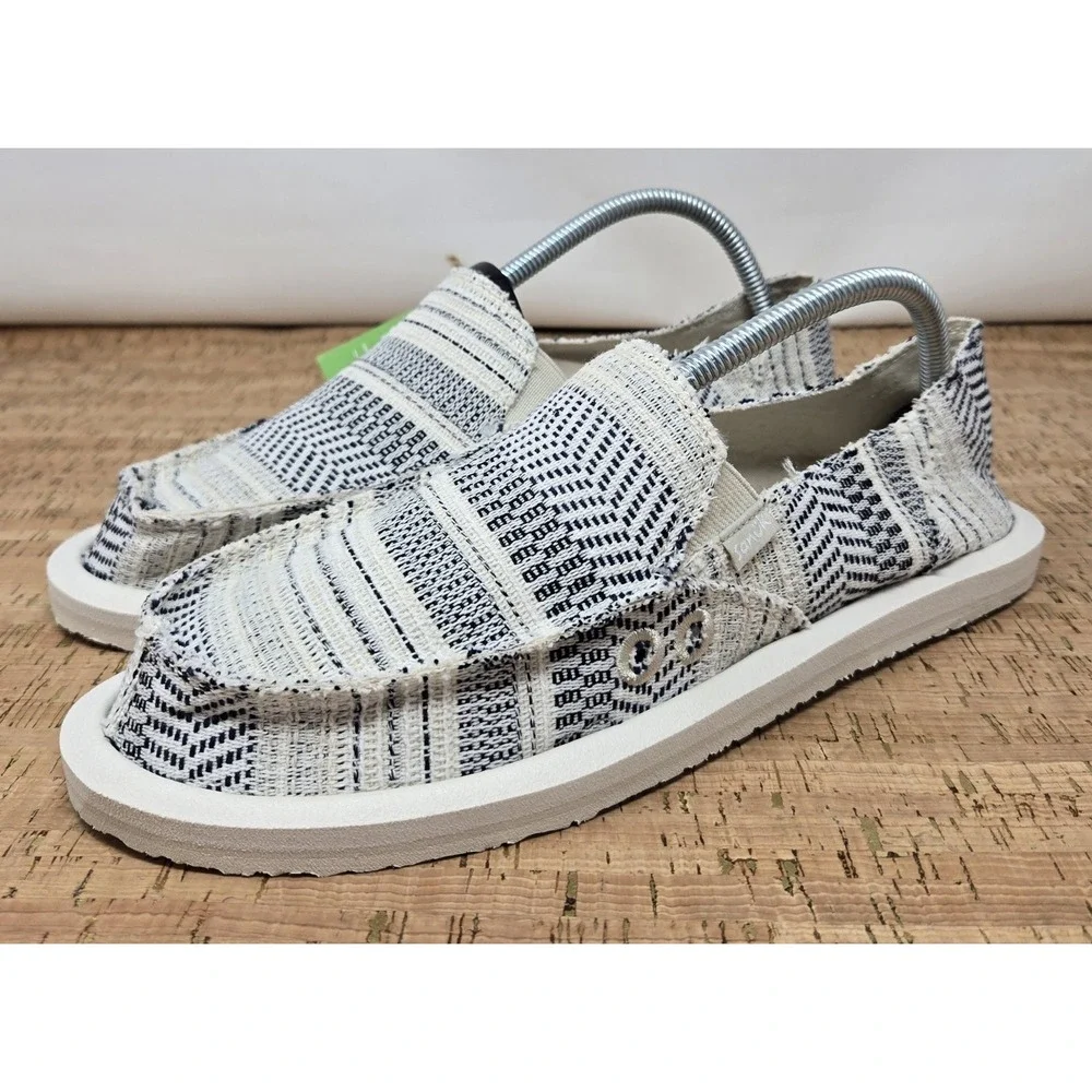 SANUK DONNA St Shoes Boho Womens 10 Slip On Slide On Black White Lightweight
